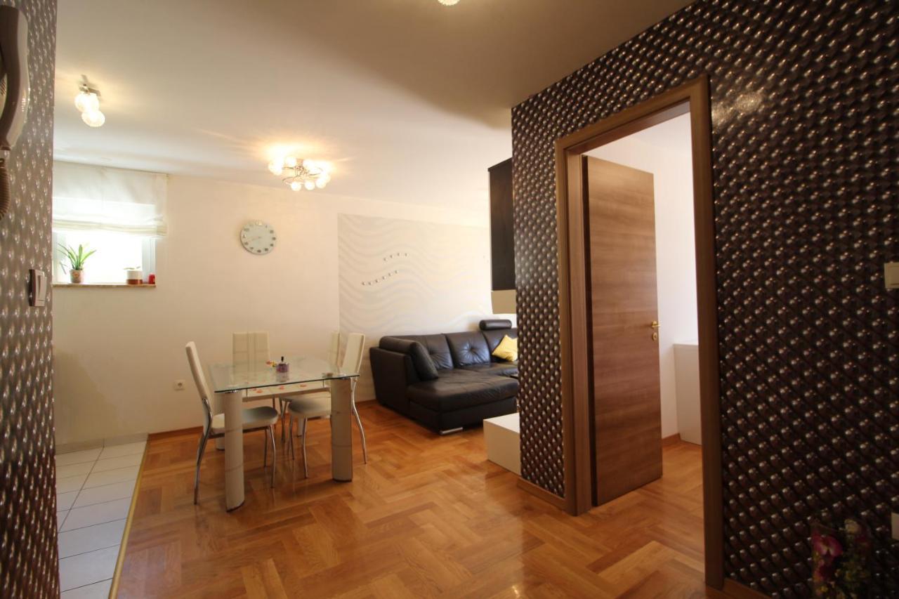 Macadamia Apartment With Garage Parking スプリト エクステリア 写真