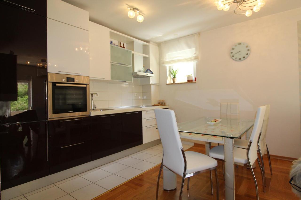 Macadamia Apartment With Garage Parking スプリト エクステリア 写真